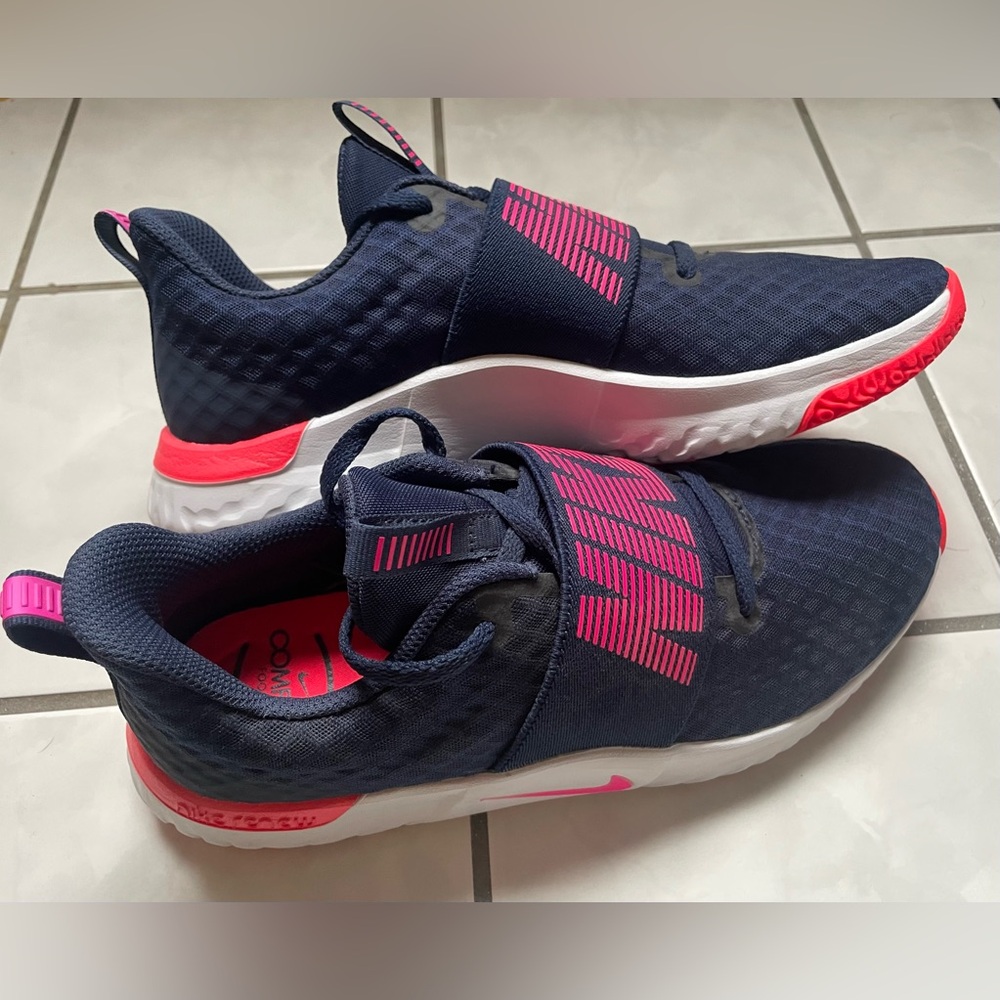 Nike Womens Size 8.5 Renew In-Season TR9 Training Shoes Navy & Pink Athletic